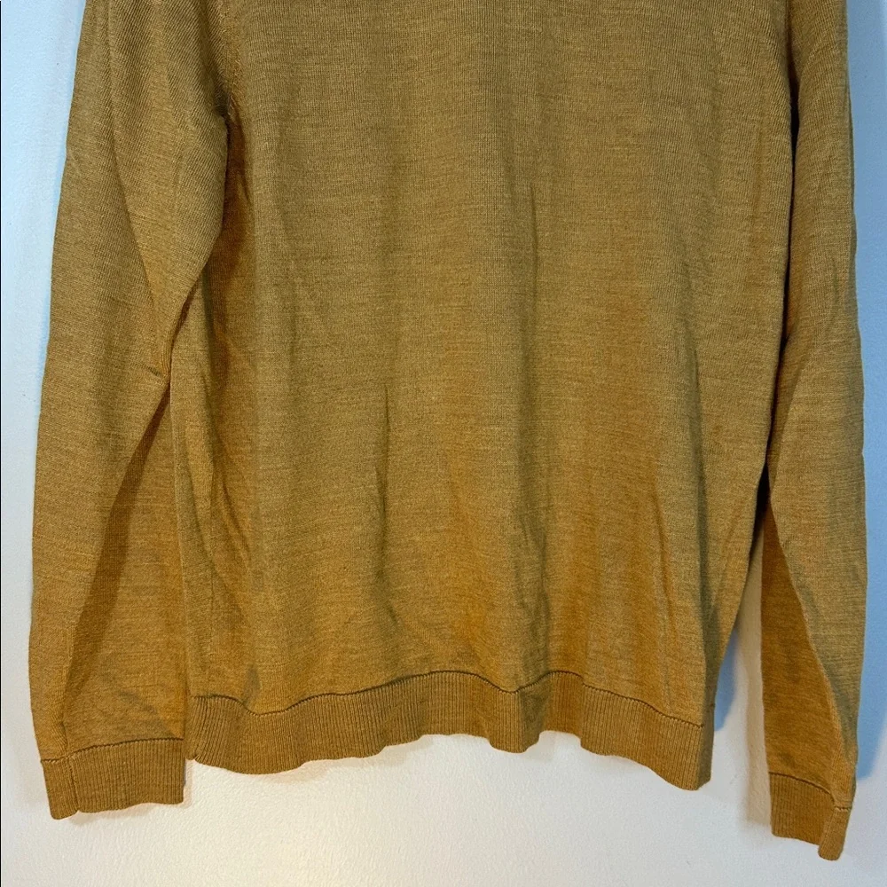 Apt. 9 men's merino wool blend crewneck sweater in a mustard yellow size L